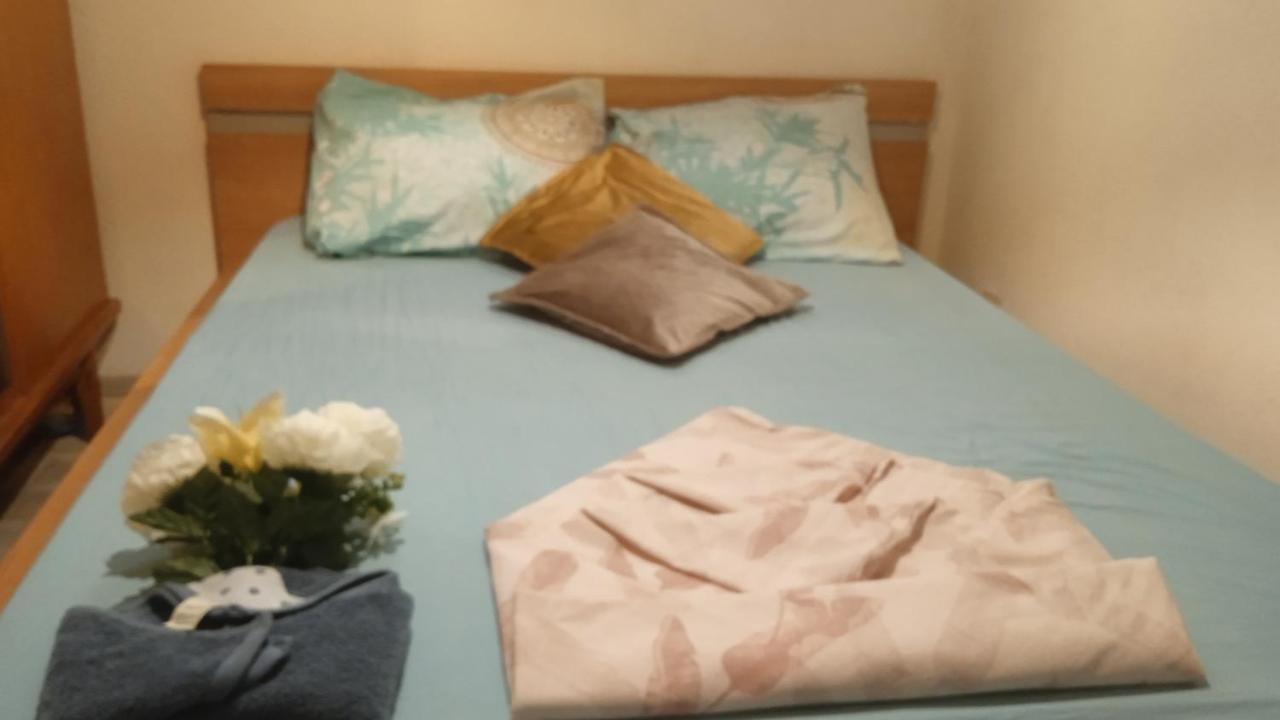 Chambre D'Hote Au Centre Ville 아흘르 외부 사진